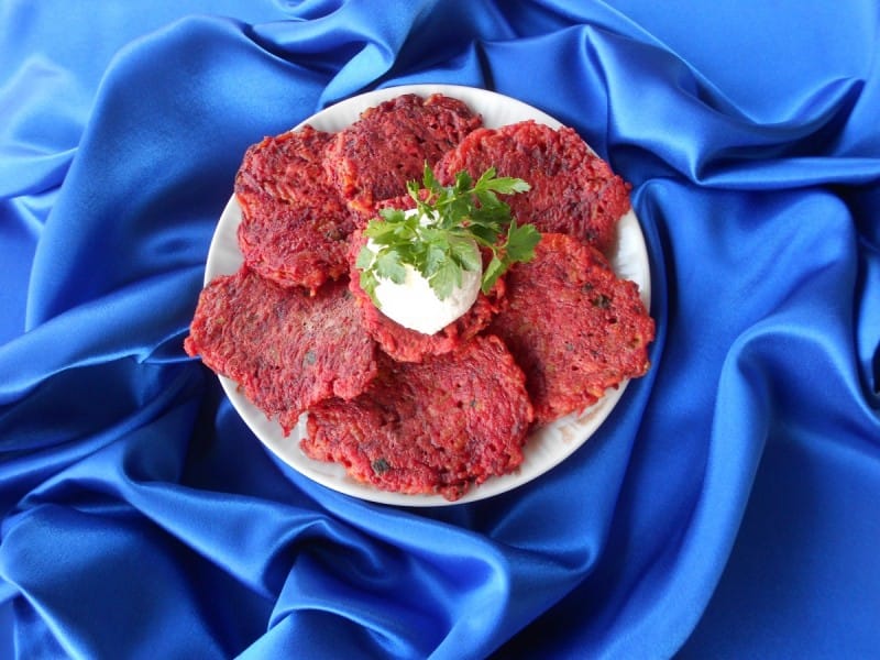 Црвени плескавици (од цвекло и ориз)