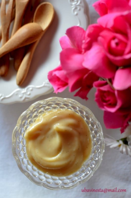 Слаткарски крем (La crème pâtissière )