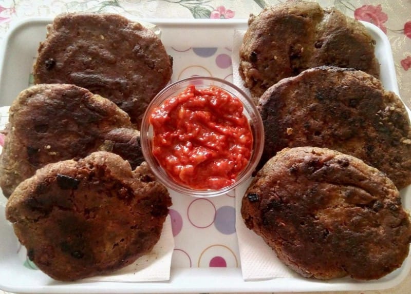 Хељдини лепчиња со мелено месо (хроно)