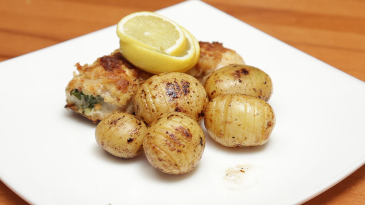 Видео рецепт: Печени компири со лимон