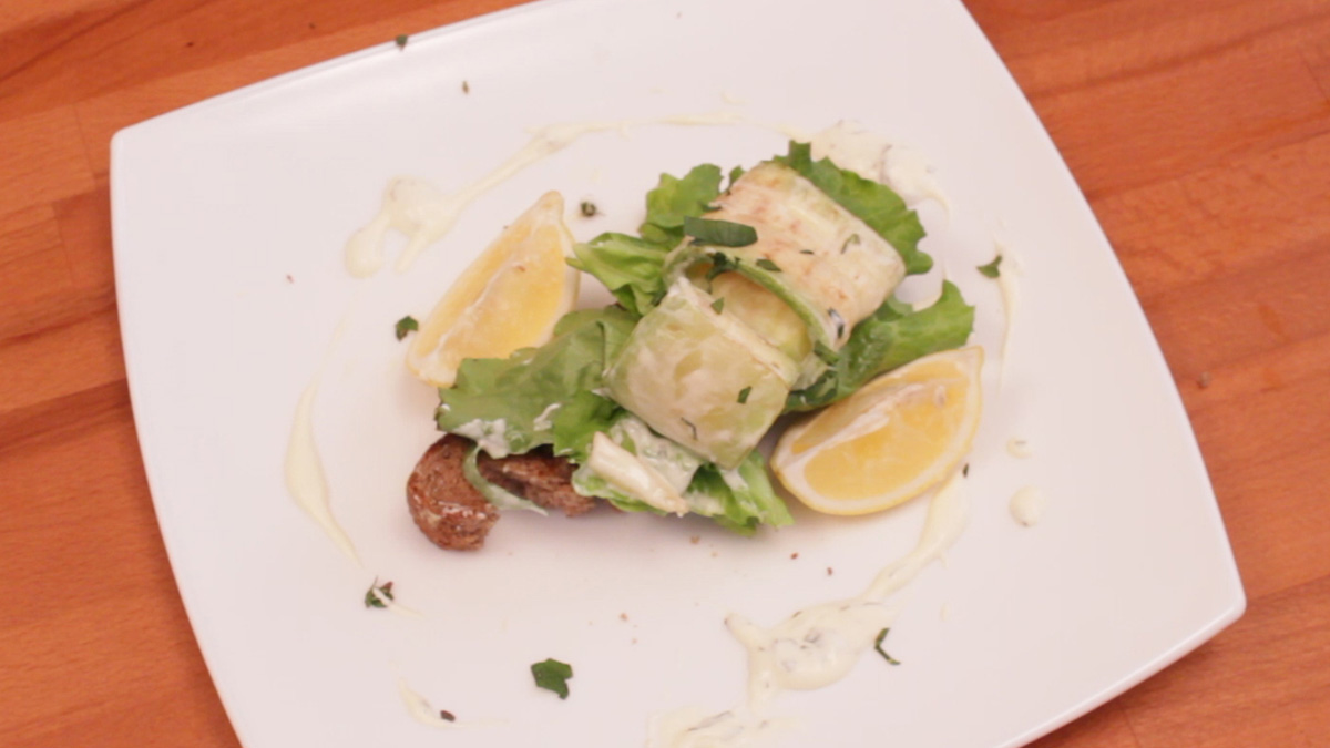 Видео рецепт: Салата од тиквички, лимон, нане и маскарпоне