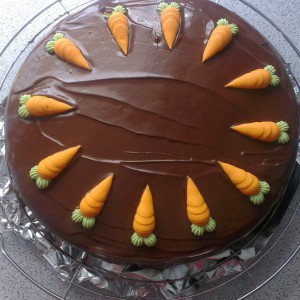 Велигденски колач со моркови