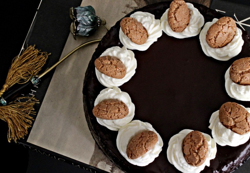 Чоколадна торта со Амарети
