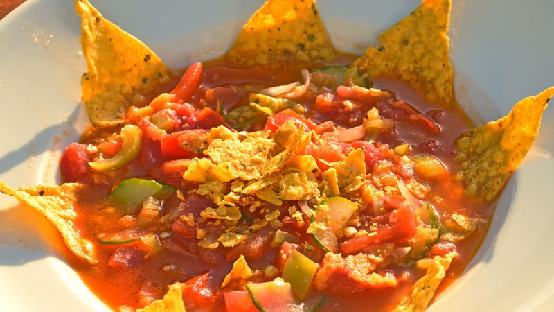 Видео рецепт: Мексиканска лута Начос супа 