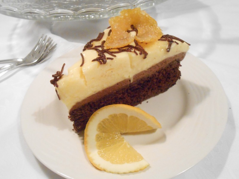 Чоколадна торта со портокали