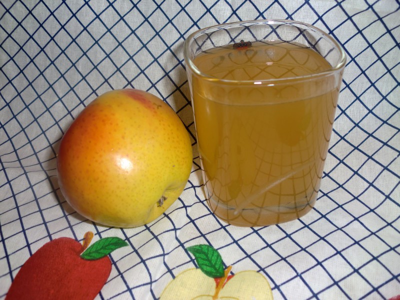 Бистар сок од јаболко