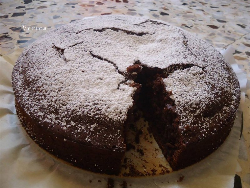 Брза чоколадна торта со шток