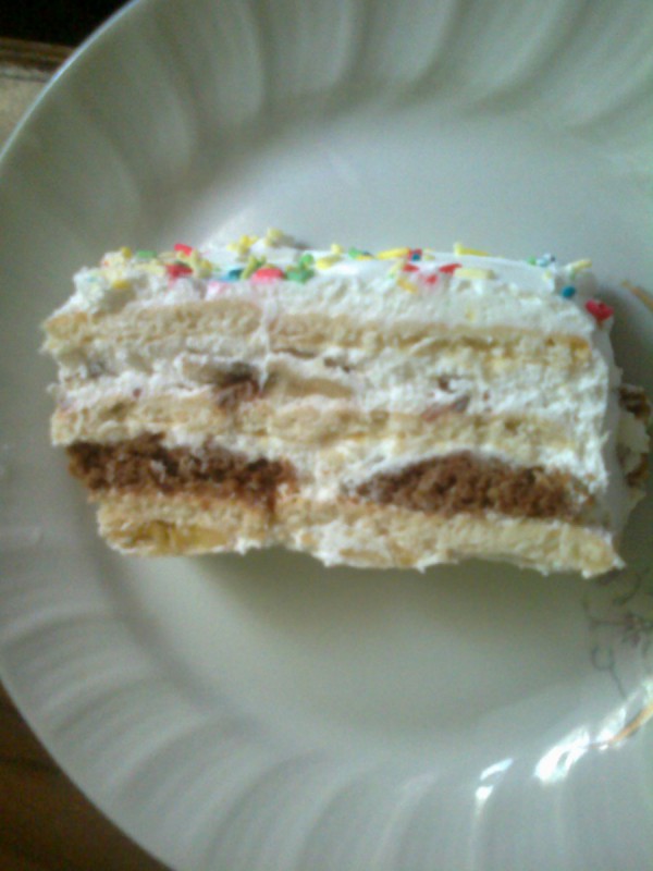 Бисквитна торта