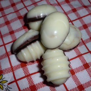 Пралини - чоколадни јајценца
