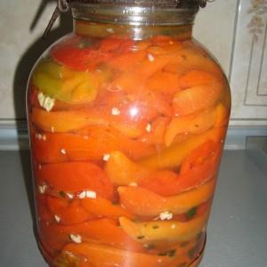 Обарени пиперки зимница