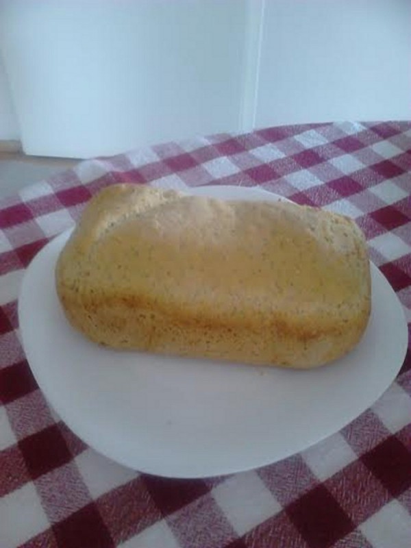 Леб со мак и сусам (рецепт за пекач)