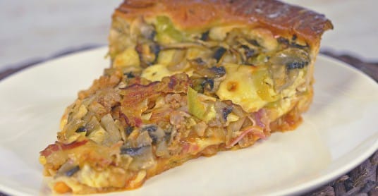 Видео рецепт: Пица во Чикаго стил