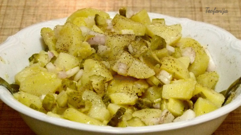 Славска компир салата