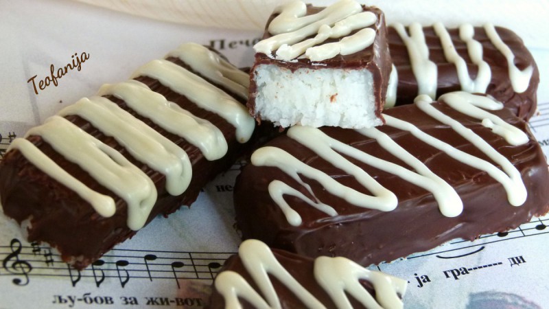 Чоколадна клавијатура – баунти чоколадо