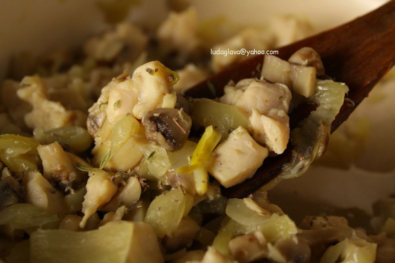Пилешко со печурки и кромид - ундиета, протеински ден 