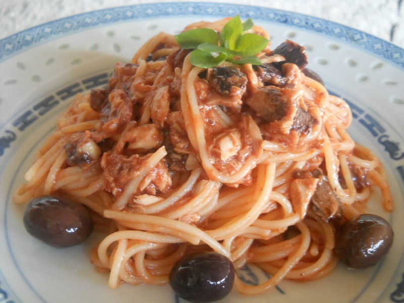 Шпагети со туна (посно)