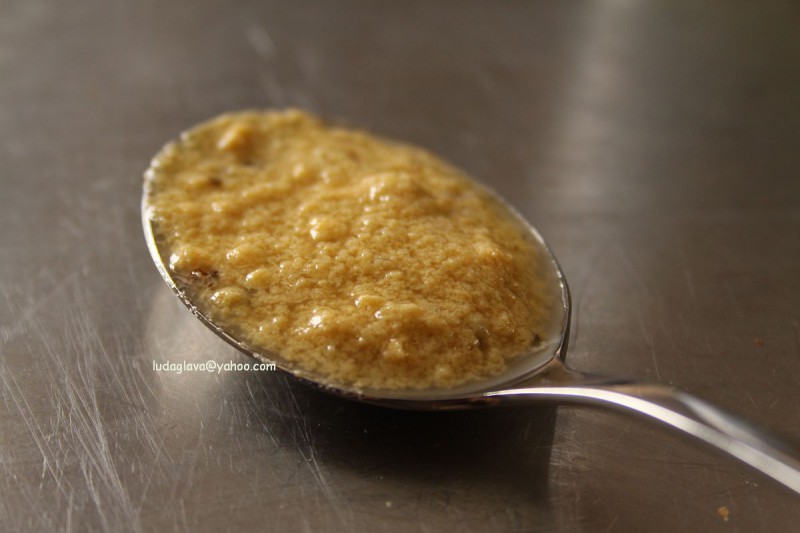 Мајонез од варени жолчки - намаз, прелив за салата, сос (Народен кувар 1976)