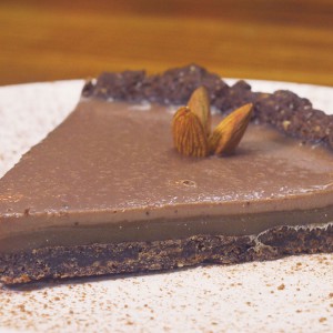 Видео рецепт: Чоколаден тарт со карамел