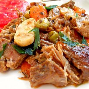 Маринирано свинско месо со зеленчук
