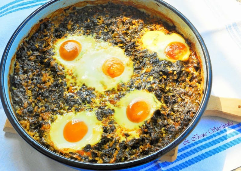 Спанаќ со јајца