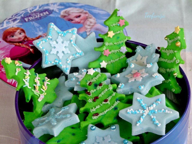 Божиќни ментол колачиња