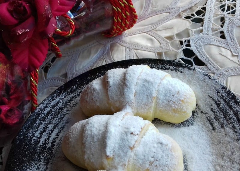 Меки афионови кифли
