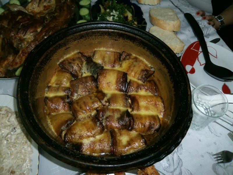 Роловани модри домати