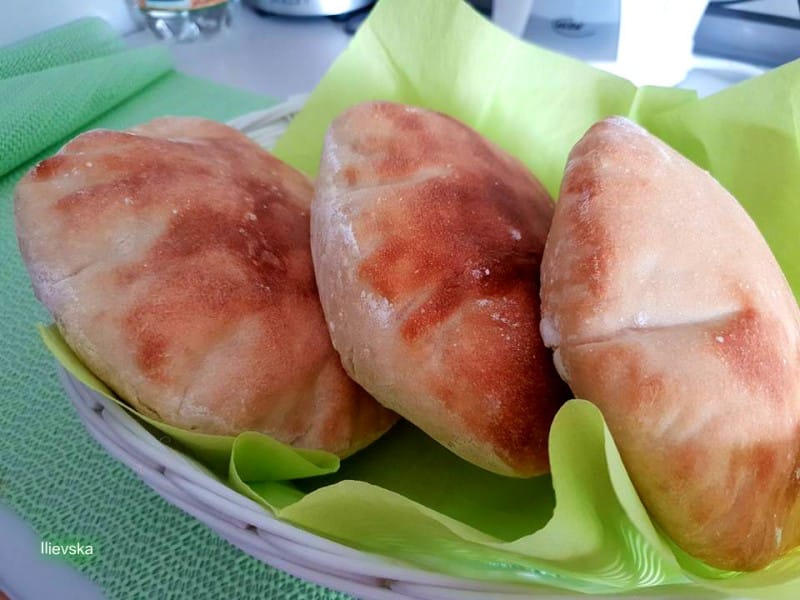 Домашни шупливи лепчиња