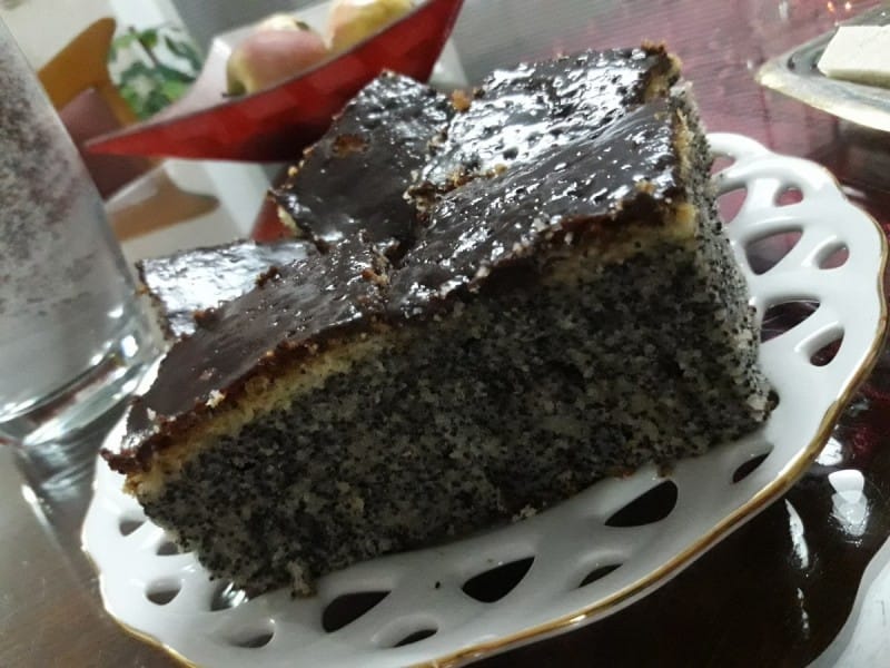 Брза торта со афион