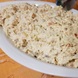Индиска салата со пилешко месо