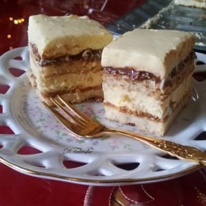 Сникерс коцки