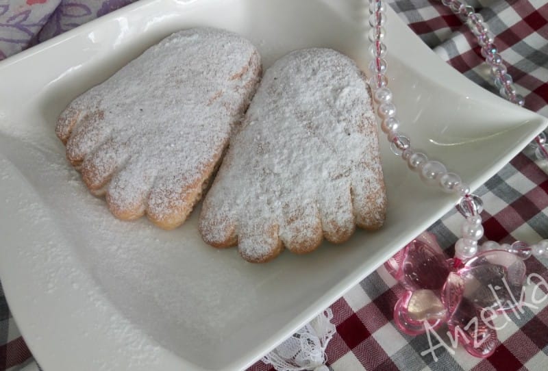 Колачи (постапалки) со мед, ѓумбир и лимон