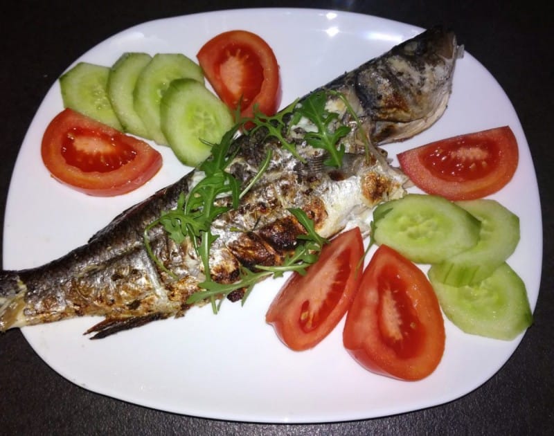 Вкусен лаврак на жар