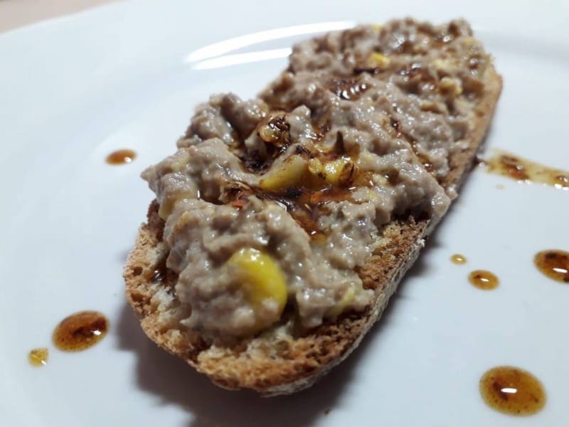 Туна намаз со маслинки (посно)