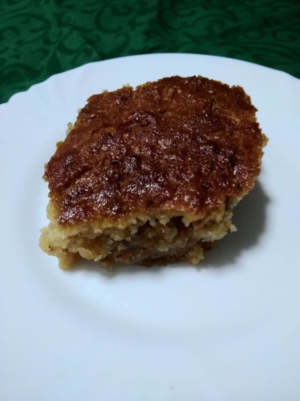 Парена торта со јаболка (посно)