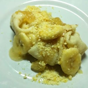 Палачинки со банана, кикиритки и локум (посно)