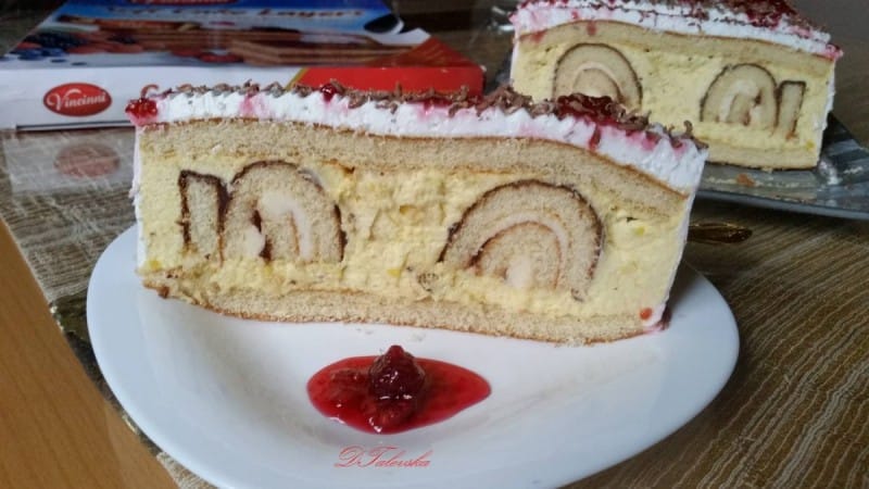 Торта со готови кори и ролат на Винчини (без печење)