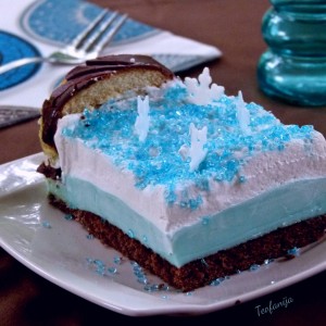 Снежна пана кота торта (Frozen panna cota cake)