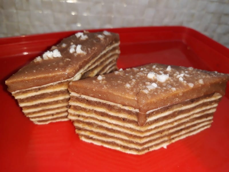 Розен со ореви