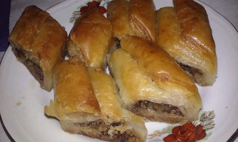 Едноставна сучена баклава