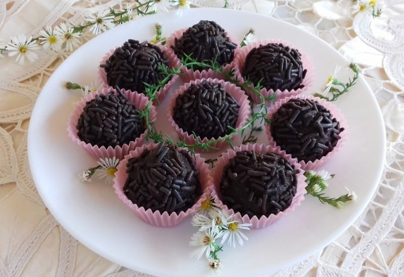 Рециклирани чоко бомбици