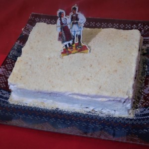 Македонска Винчини торта со маџун