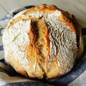 Леб од домашен (кисел) квасец 