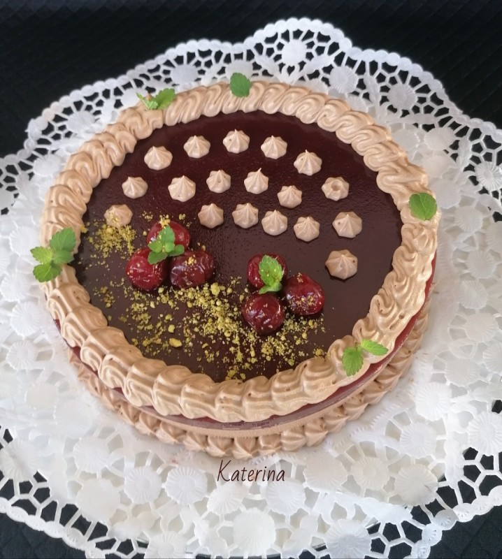 Чоколадно задоволство со вишни (јубилеен 1600 рецепт)