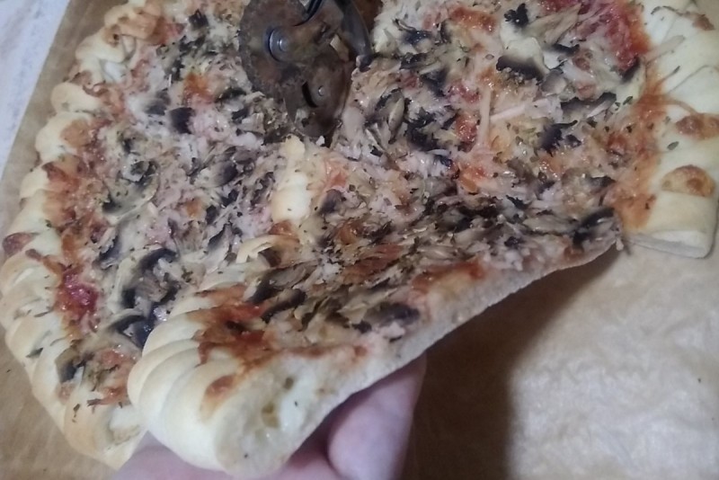 Пица Капричиоза (без стасување)