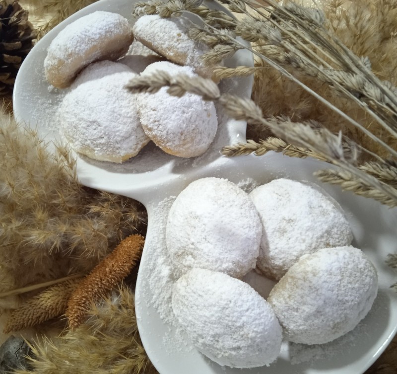 Празнични снежни колачиња со мармалад (ПОСНО)