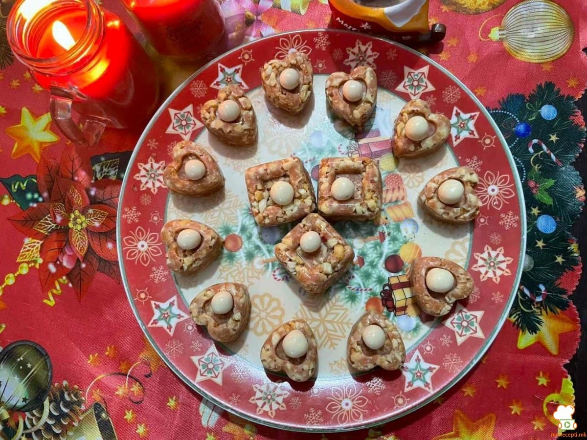 Ситни колачи со кикиритки и бело чоколадо - Moirecepti