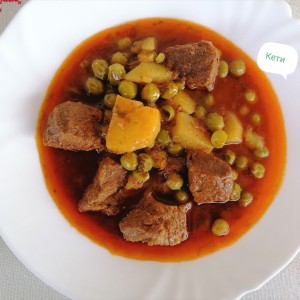 Вариво со грашок и телешко месо