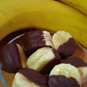 Чоколадирани банана залчиња