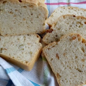 Грчки, селски леб со џимиринки